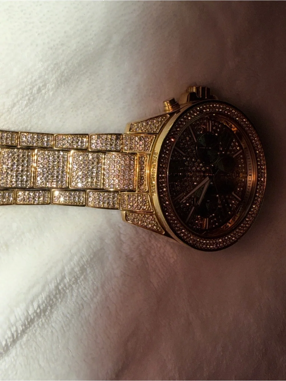 Gold Crystal Accent Women's Watch - Elegant Fashion Timepiece